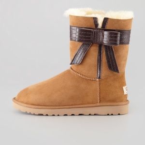 Ugg josette boots